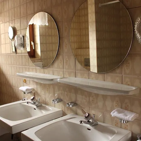 Muttererhof Guest house