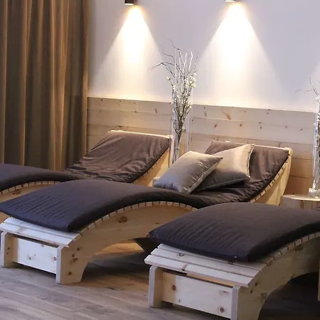 Konukevi Muttererhof 2*